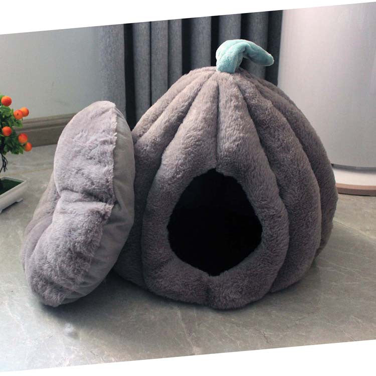 Kuschelige Hunde- und Katzenhöhle