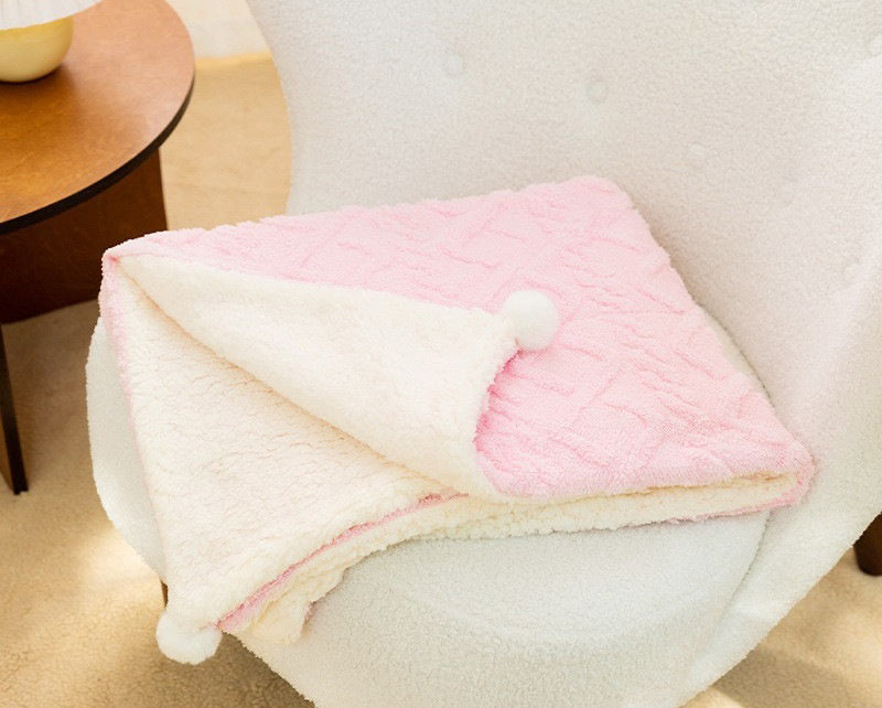 Warme plüschige Haustierdecke in Rosa