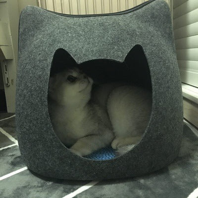 Filz Katzhöhle Katzenbett in grau mit Katze darin