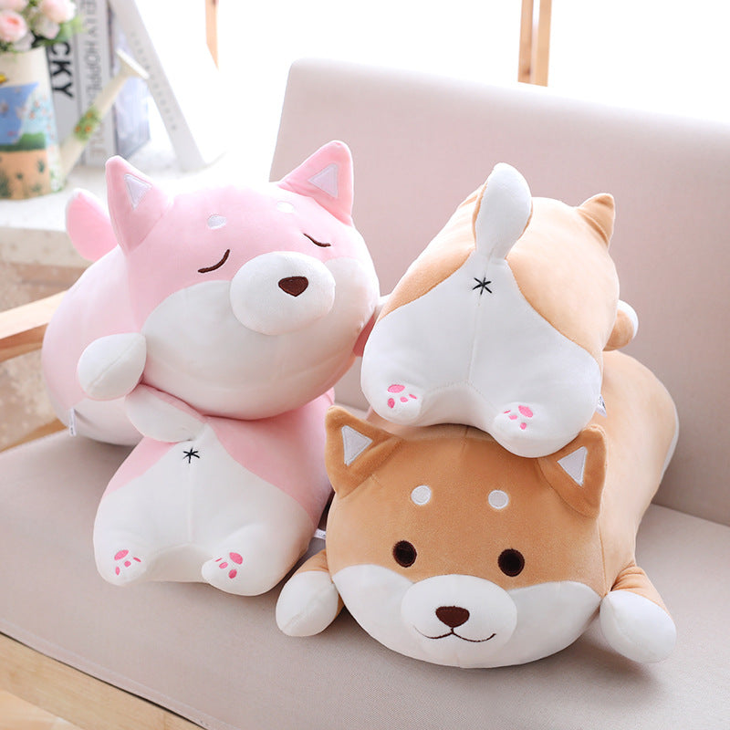Pinke und braune Hundestofftiere