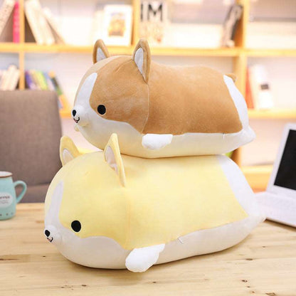 zwei Kawaii Hündchen-Stofftiere aufeinander gestellt
