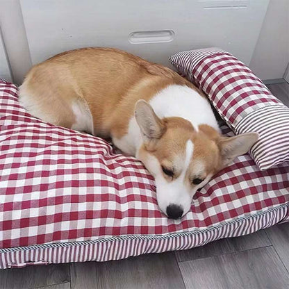 Hundematte mit Kissen in Rot mit Hund