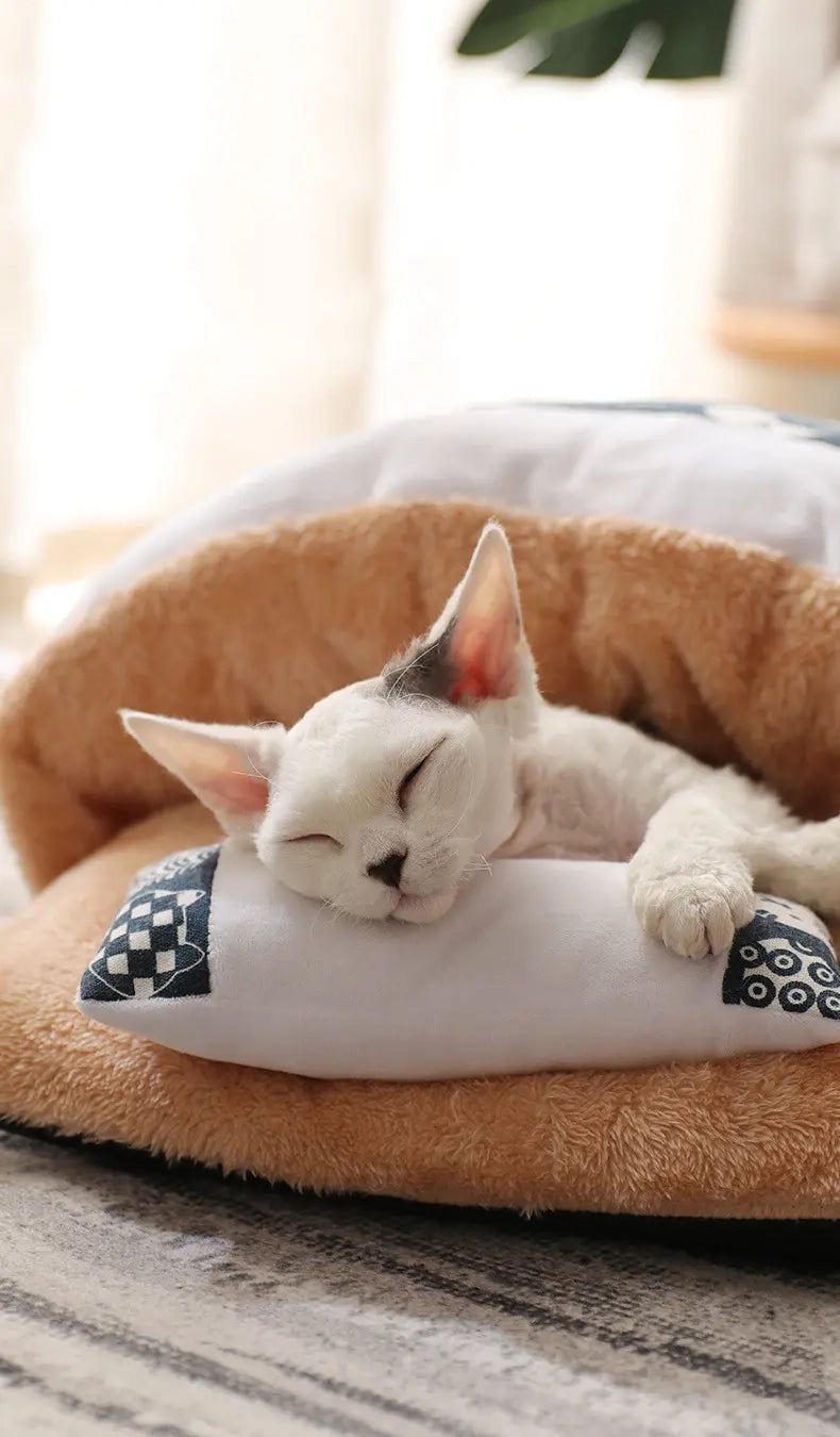    Katzenbett Schlafsack für Wärme und Geborgenheit